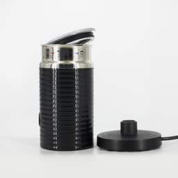 Спінювач молока (капучінатор) Nespresso Aeroccino 3 Чорний