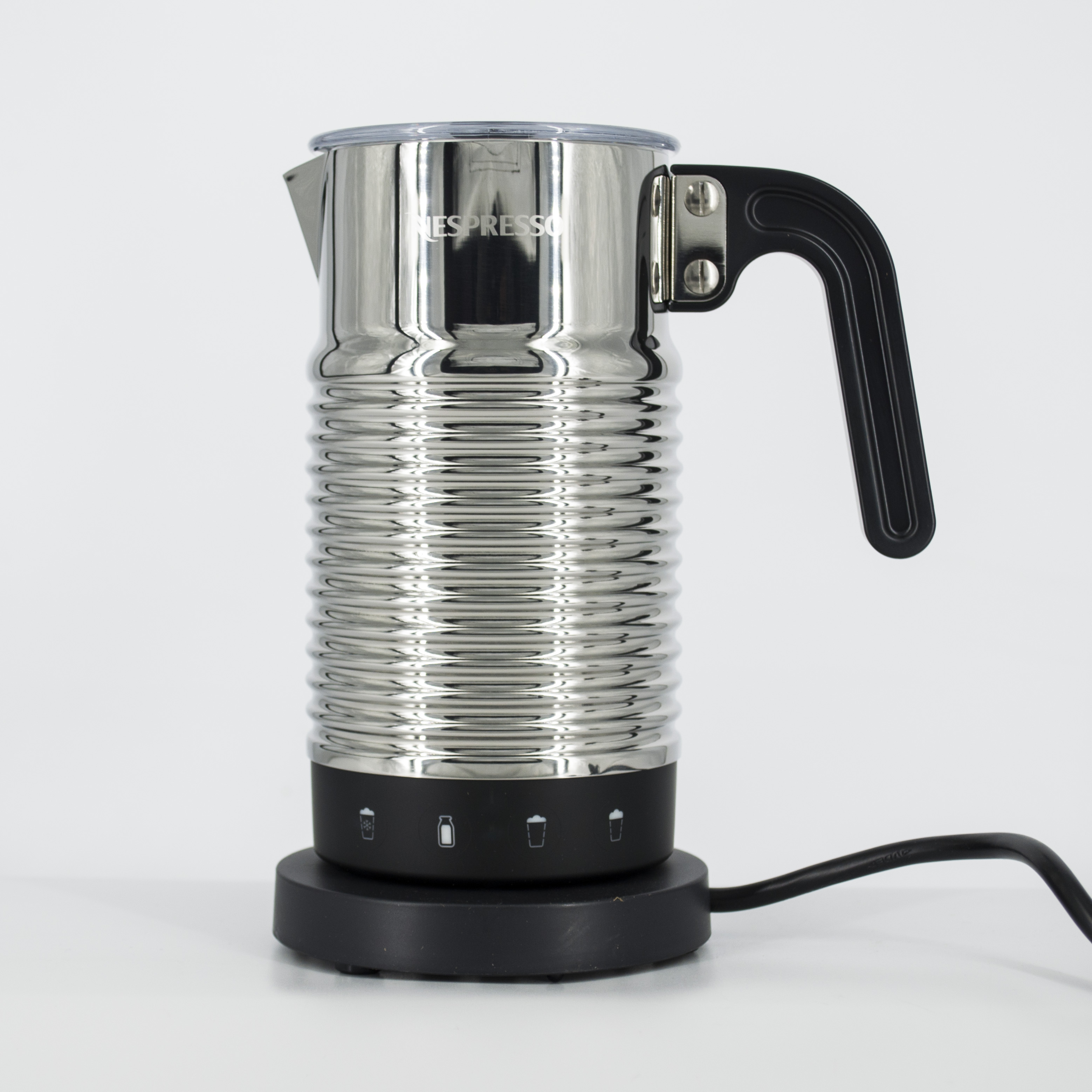 Спінювач молока (капучінатор) Nespresso Aeroccino 4